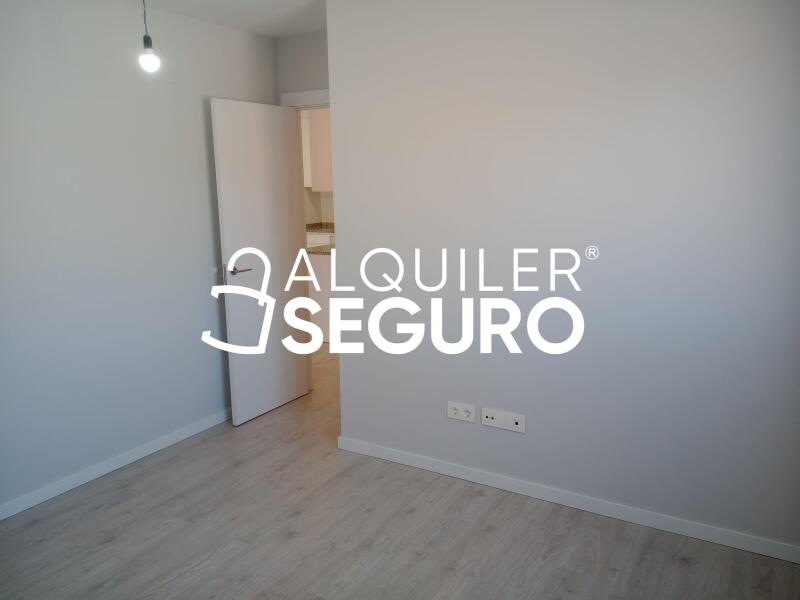 Piso en Calle Gregorio Marañón, ARROYO DE LA ENCOMIENDA VALLADOLID