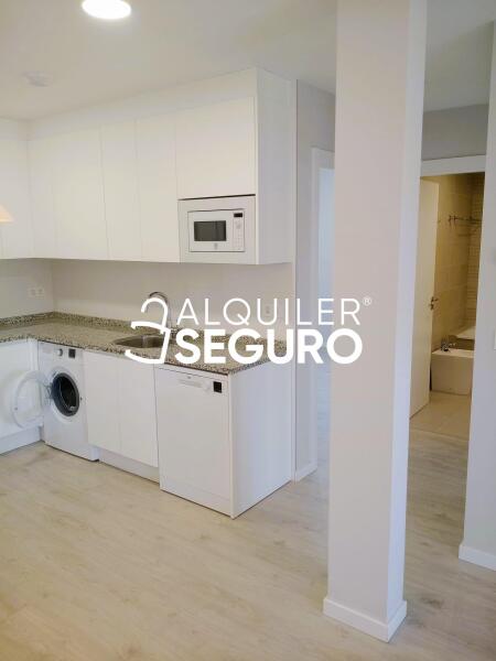 Piso en Calle Gregorio Marañón, ARROYO DE LA ENCOMIENDA VALLADOLID