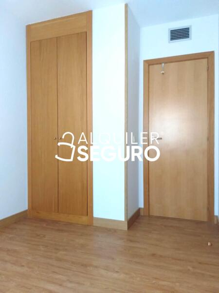 Inmueble en Avenida Julio Fuentes, MADRID