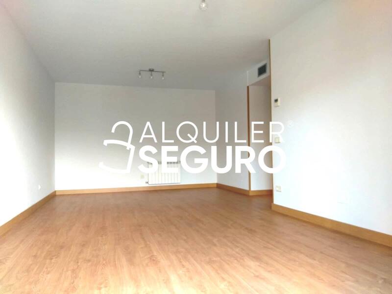 Inmueble en Avenida Julio Fuentes, MADRID