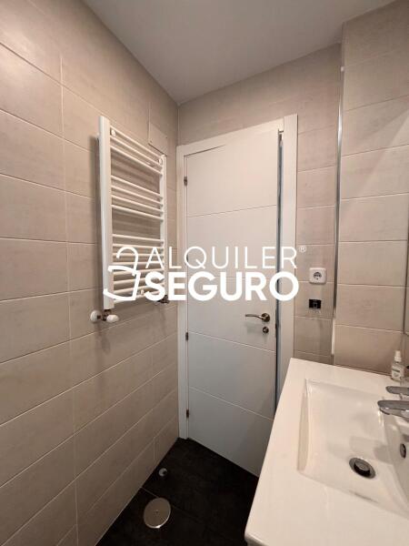 Inmueble en Calle de Torremolinos, MADRID
