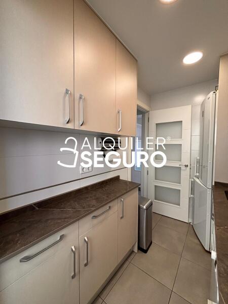 Inmueble en Calle de Torremolinos, MADRID