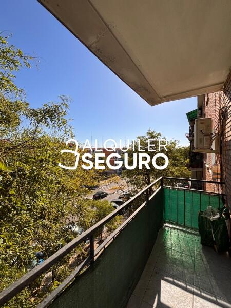 Inmueble en Calle de Torremolinos, MADRID