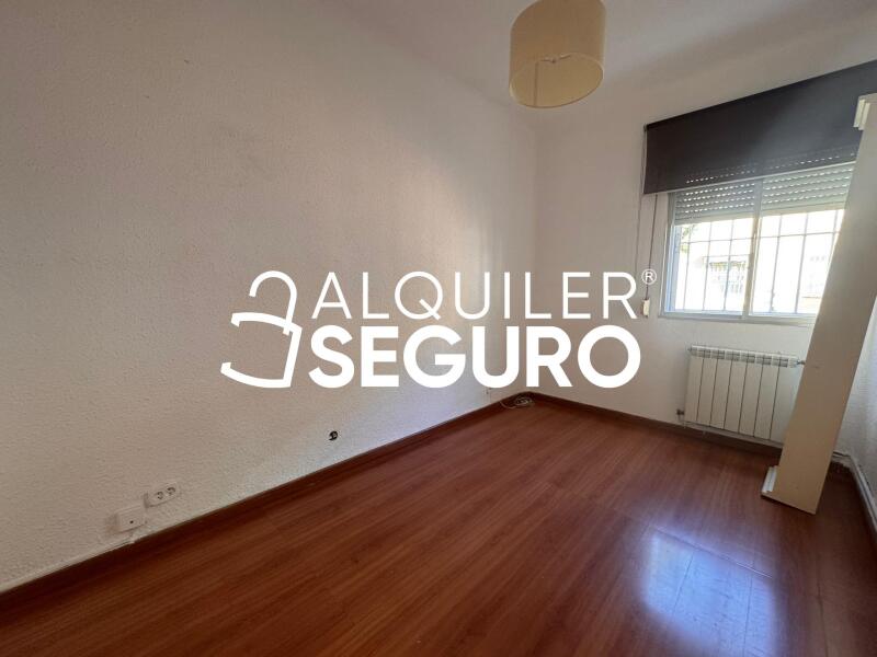 Inmueble en Calle Busaco, MADRID