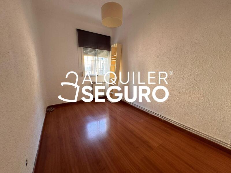 Inmueble en Calle Busaco, MADRID