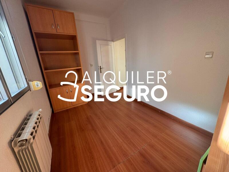 Inmueble en Calle Busaco, MADRID