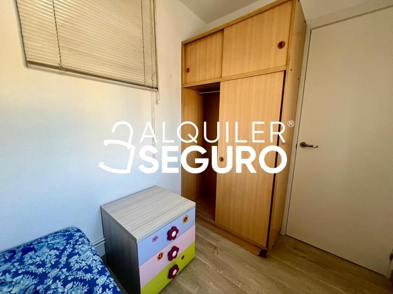 Inmueble en Calle de Miranda de Arga, MADRID