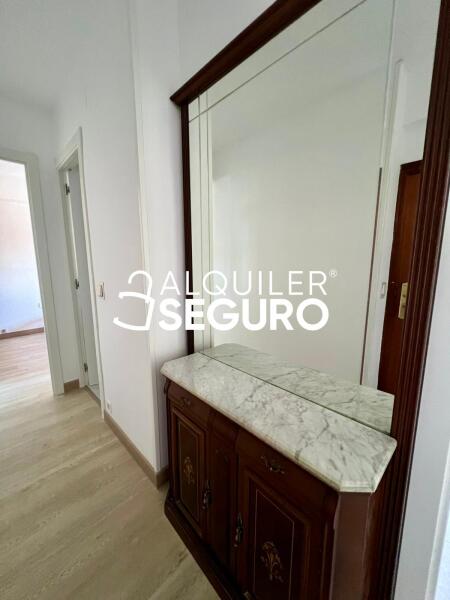 Inmueble en Calle de Miranda de Arga, MADRID