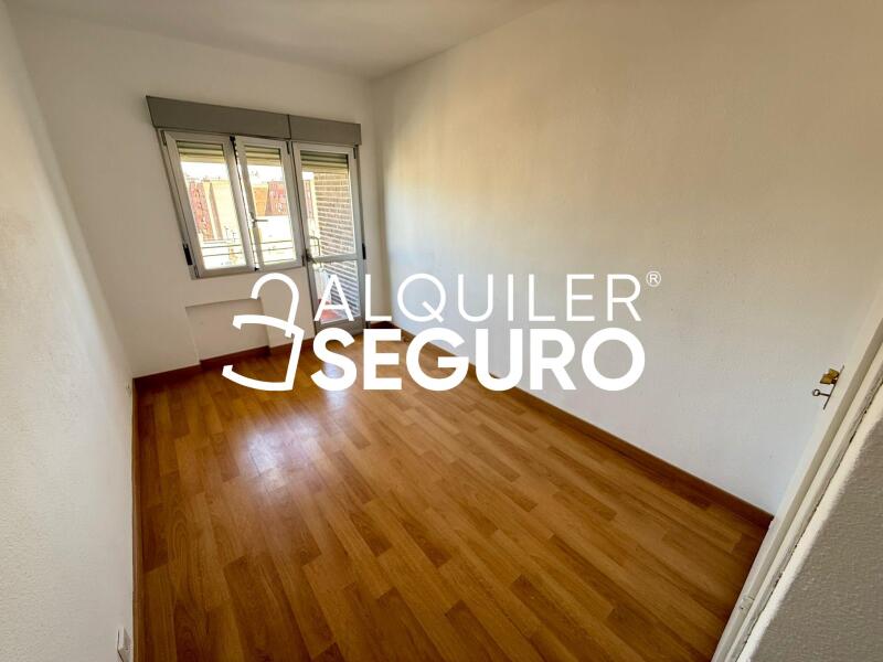 Inmueble en Avenida Ciudad de Barcelona, MADRID