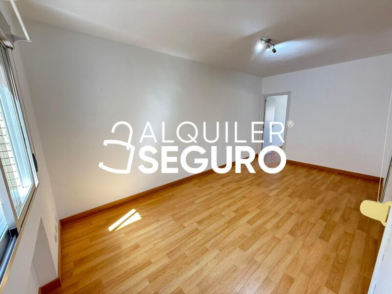 Inmueble en Avenida Ciudad de Barcelona, MADRID
