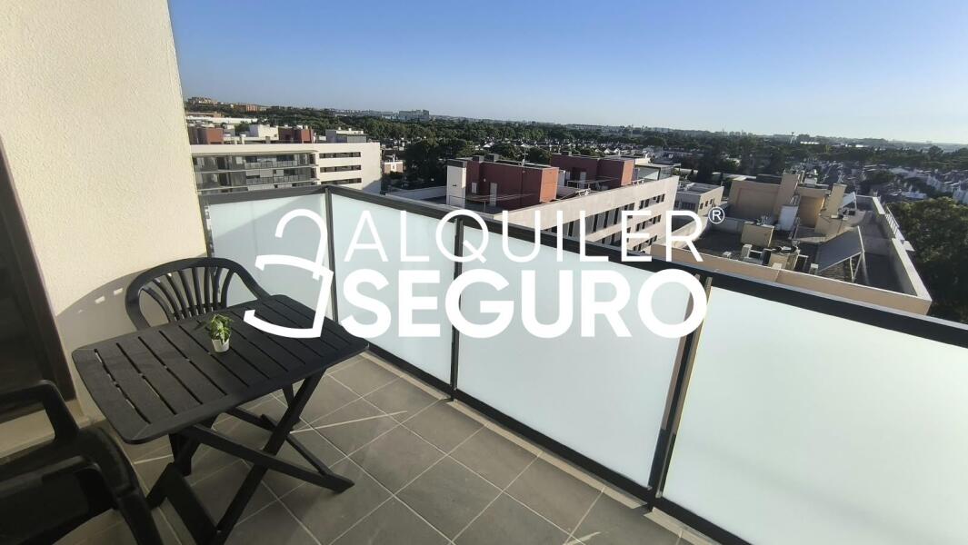 Piso en Avenida de las Ciencias, SEVILLA SEVILLA