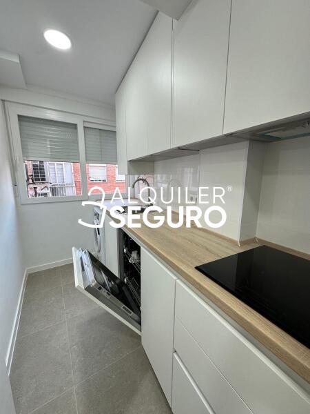 Inmueble en Avenida San Eloy, MADRID