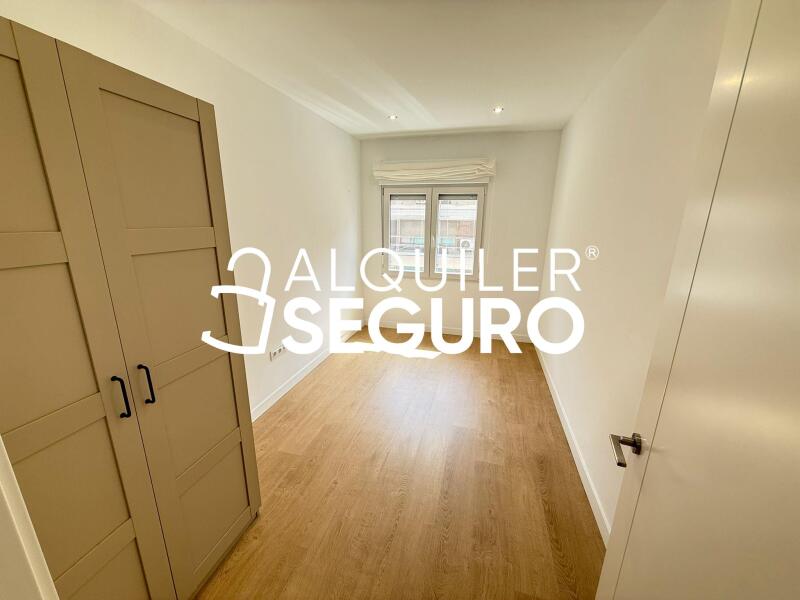 Inmueble en Calle sanchez barcastegui, MADRID
