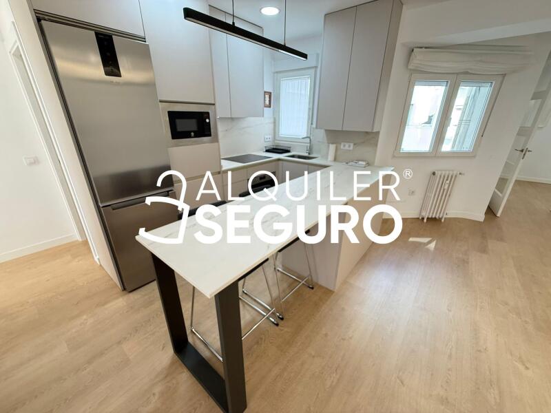 Inmueble en Calle sanchez barcastegui, MADRID