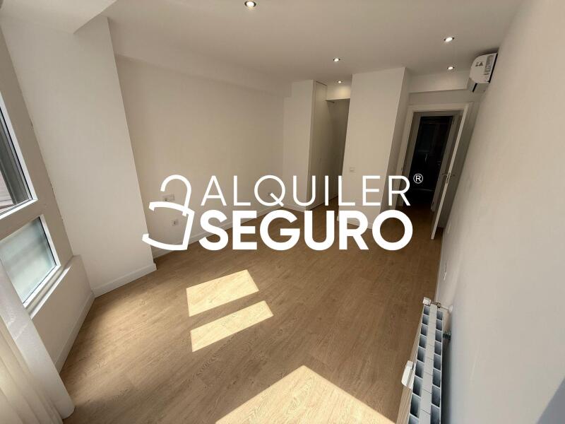 Inmueble en Calle sanchez barcastegui, MADRID