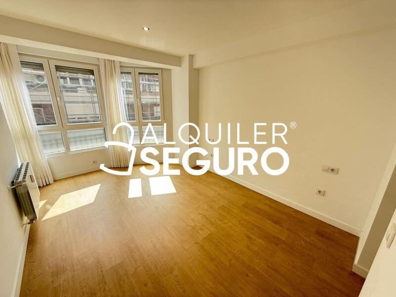 Inmueble en Calle sanchez barcastegui, MADRID