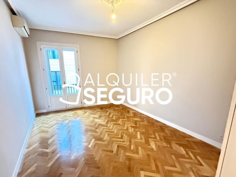 Inmueble en Paseo Del Prado, MADRID