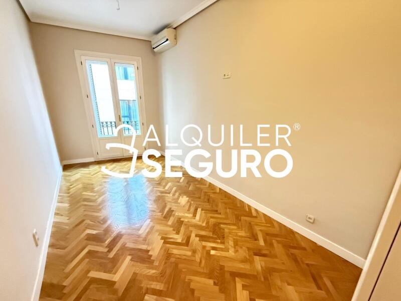 Inmueble en Paseo Del Prado, MADRID
