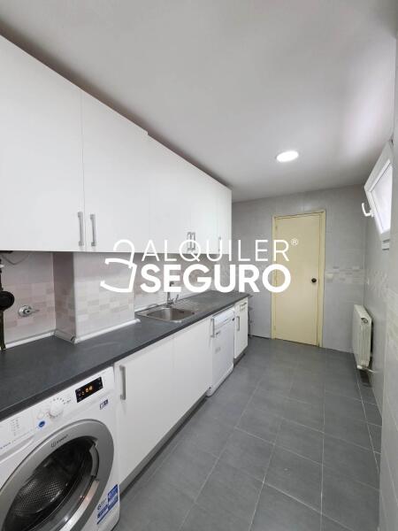 Inmueble en Calle Urb. Los Valles, MADRID