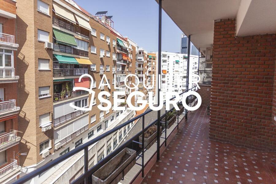 Inmueble en Calle de Nuñez Morgado, MADRID