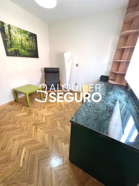 Inmueble en Calle Yugoslavia , MADRID