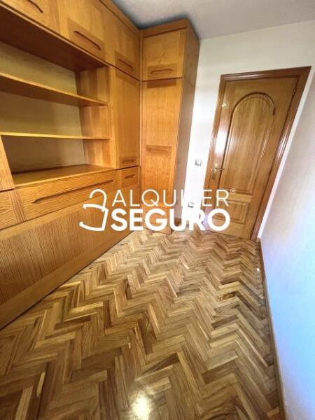 Inmueble en Calle Yugoslavia , MADRID