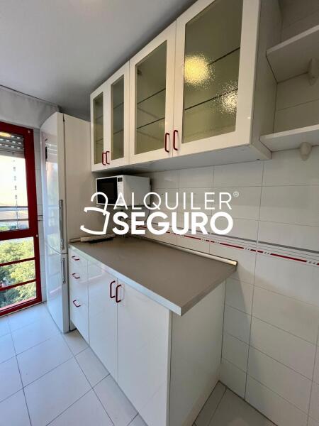 Inmueble en Calle del Valle de Bergantiños, MADRID