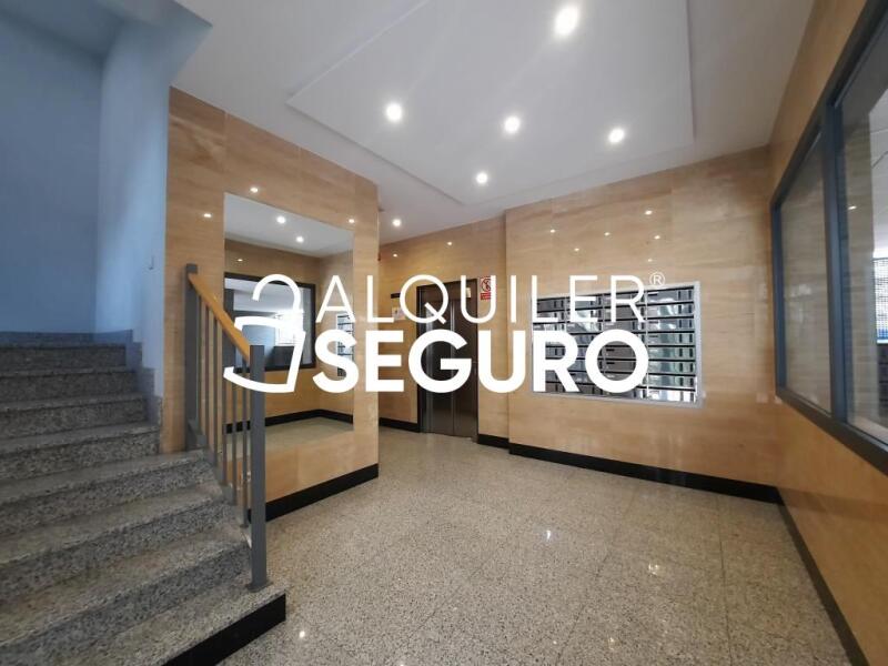Inmueble en Avenida de la Gavia, MADRID