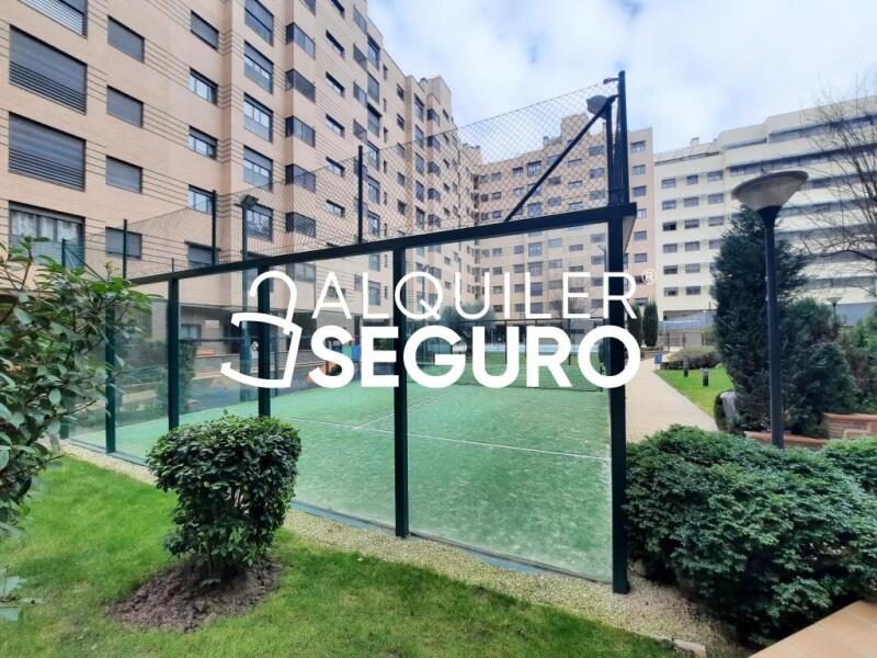 Inmueble en Avenida de la Gavia, MADRID