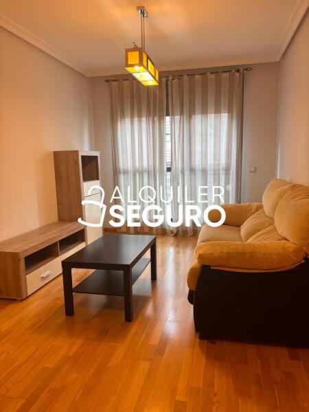 Inmueble en Avenida de la Gavia, MADRID