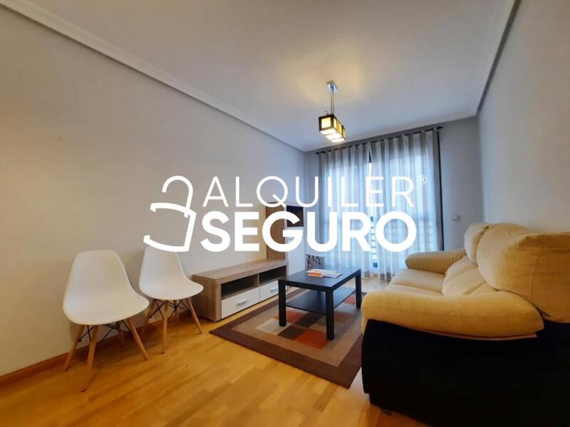 Inmueble en Avenida de la Gavia, MADRID