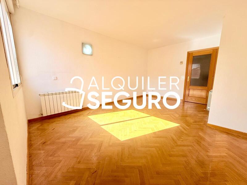 Inmueble en Calle de Bellver, MADRID