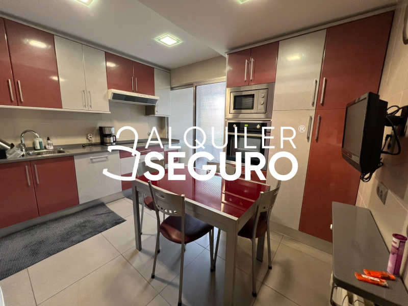 Inmueble en Calle de La Rioja, MADRID