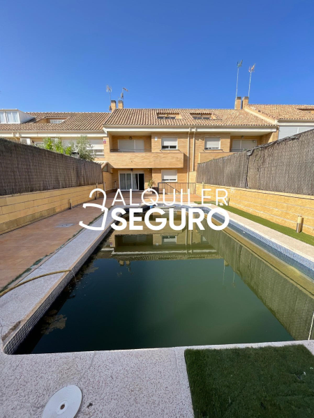 Inmueble en Calle Fuengirola , MADRID