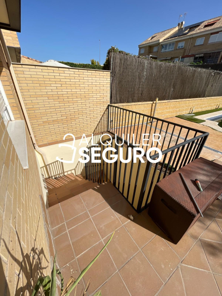 Inmueble en Calle Fuengirola , MADRID