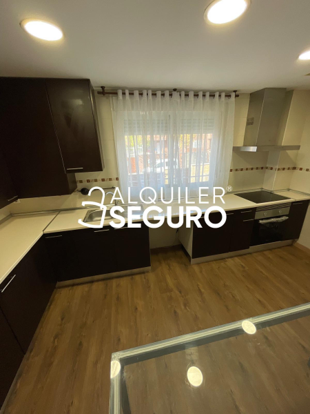 Inmueble en Calle Fuengirola , MADRID