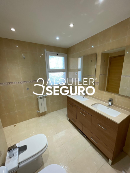 Inmueble en Calle Fuengirola , MADRID