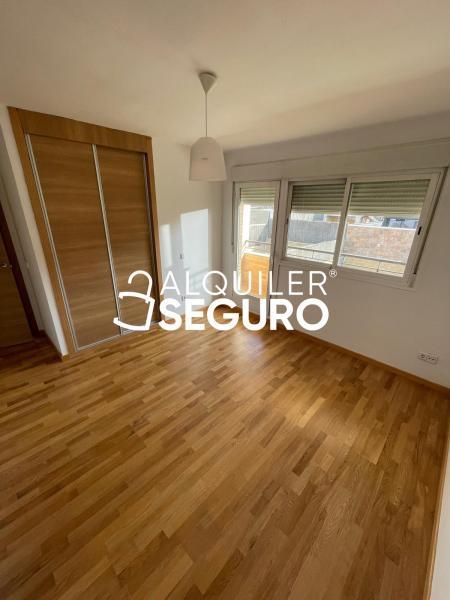 Inmueble en Calle Fuengirola , MADRID