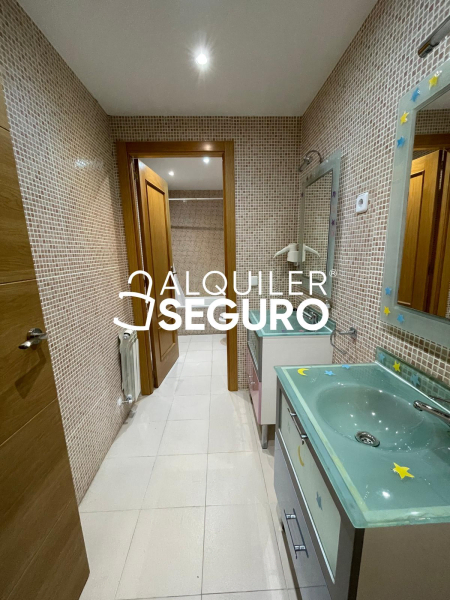 Inmueble en Calle Fuengirola , MADRID