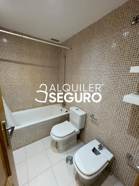 Inmueble en Calle Fuengirola , MADRID