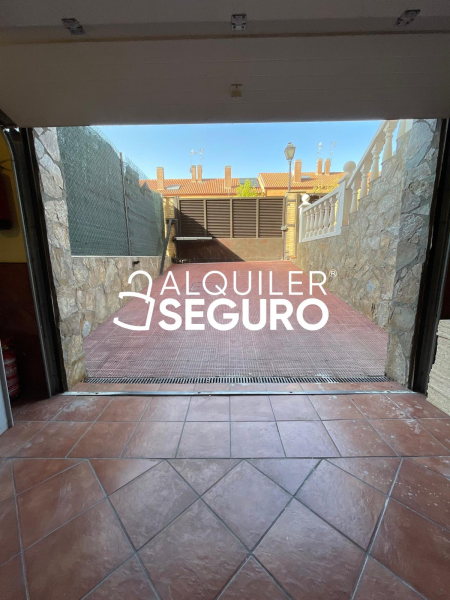 Inmueble en Calle Fuengirola , MADRID