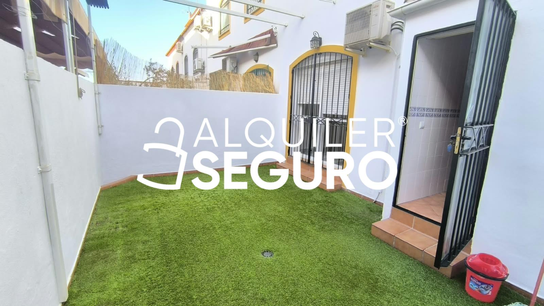 Inmueble en Calle Verdial, SEVILLA