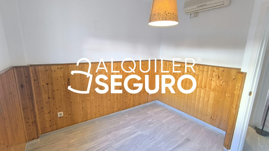 Inmueble en Calle Verdial, SEVILLA