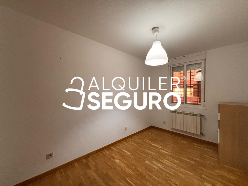 Inmueble en Calle Catamarán, MADRID