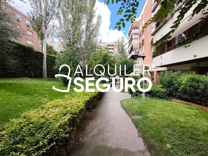 Inmueble en Calle de Ramón Gómez de la Serna, MADRID