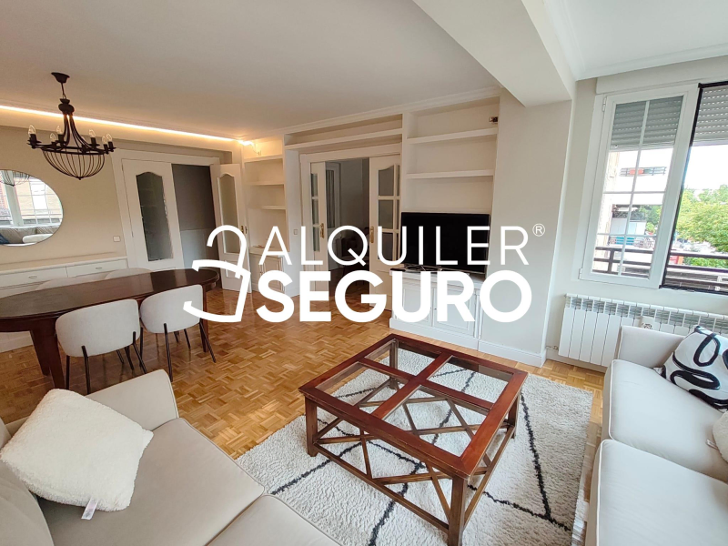 Inmueble en Calle de Ramón Gómez de la Serna, MADRID