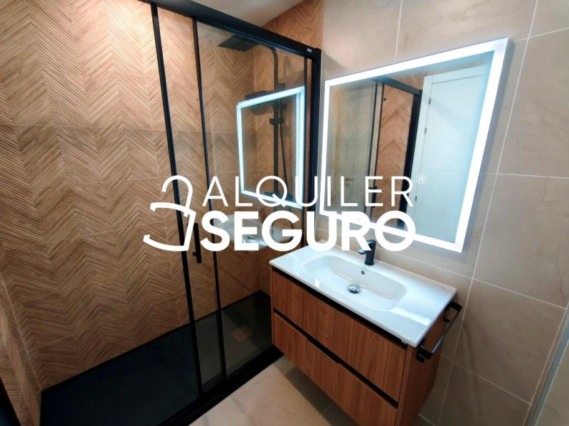 Inmueble en Calle Ginebra, MADRID