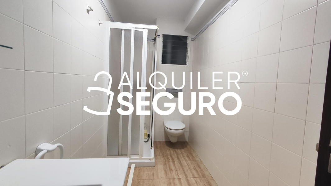 Inmueble en Calle Alcalde de la Cruz Ceballos, CÓRDOBA