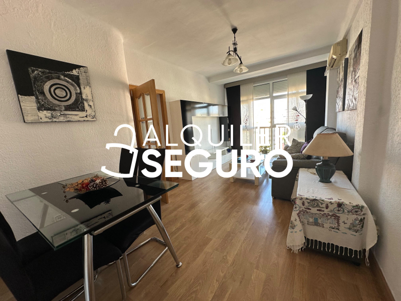 Inmueble en Pasaje Urbasa, MÁLAGA