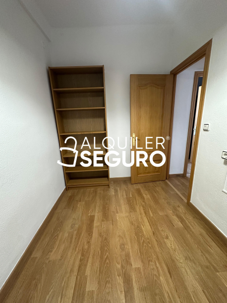 Inmueble en Pasaje Urbasa, MÁLAGA